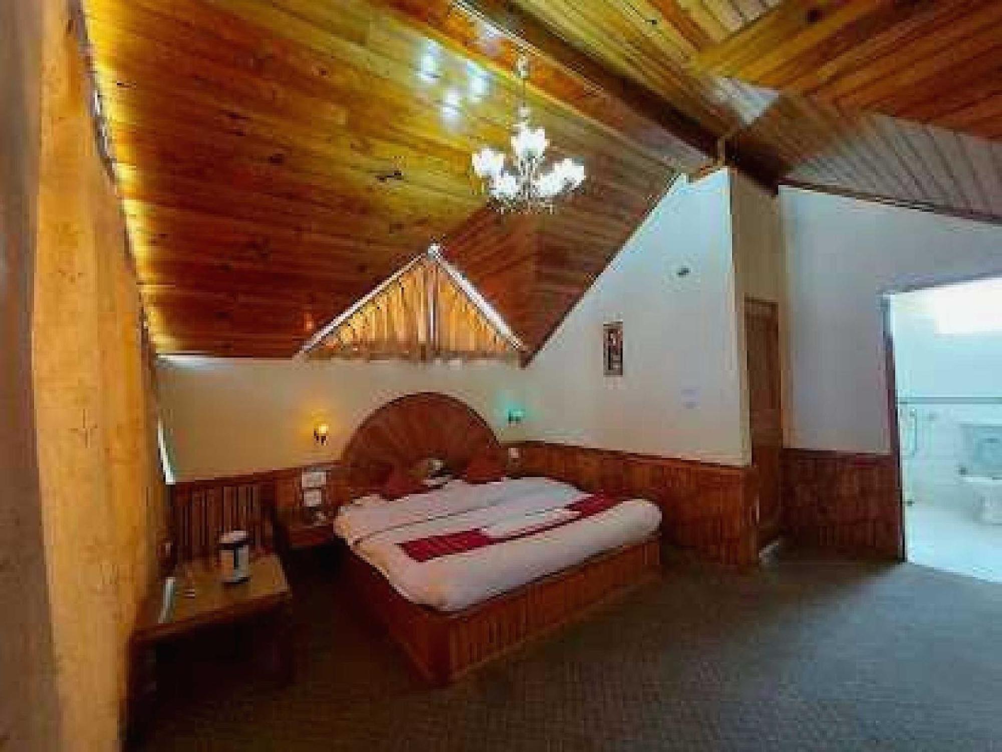 Hotel O Antriksh Cottage Manāli Екстериор снимка