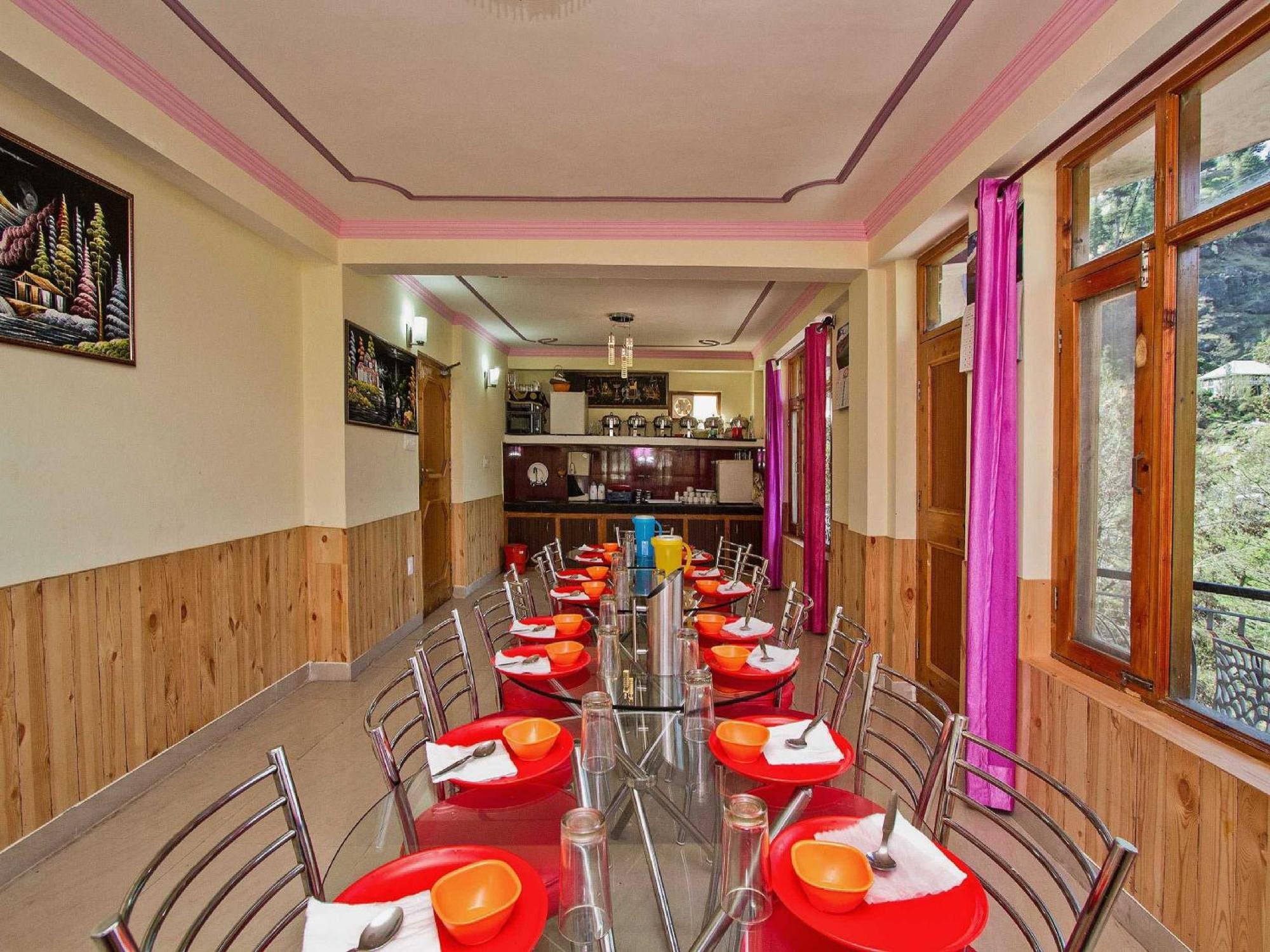 Hotel O Antriksh Cottage Manāli Екстериор снимка