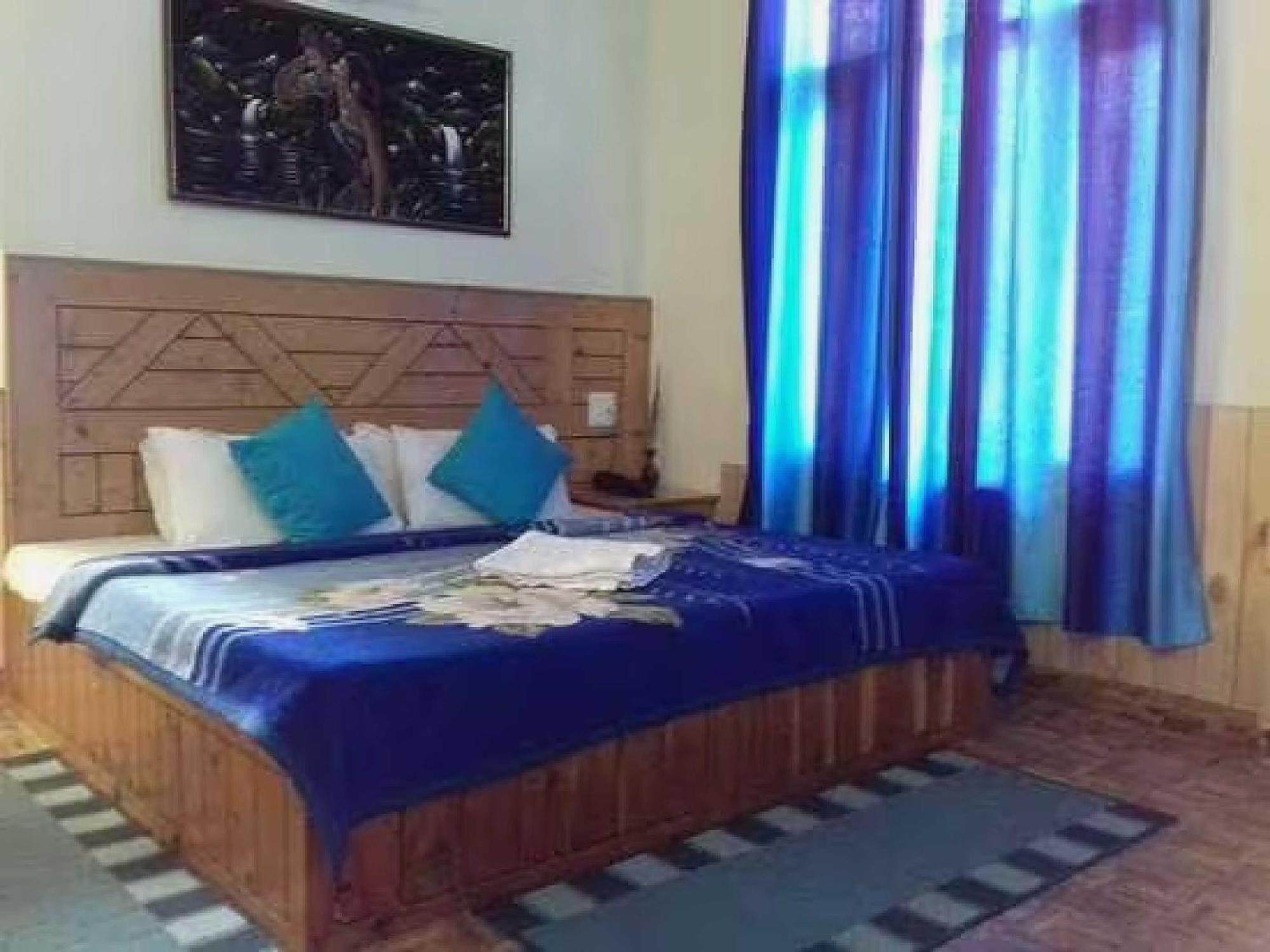Hotel O Antriksh Cottage Manāli Екстериор снимка